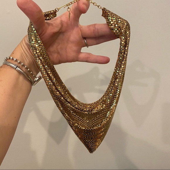 Vintage Whiting & Davis 1970’s gold mesh cowl necklace 20” - Picture 7 of 10